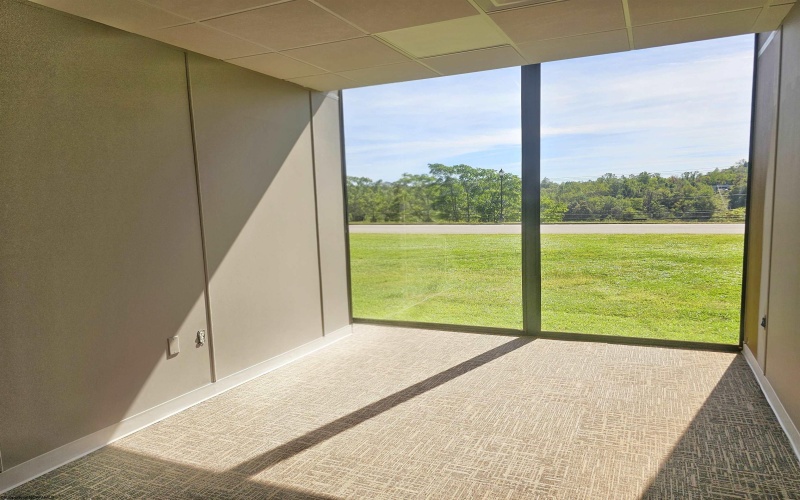 170 Thompson Drive, Bridgeport, West Virginia 26330, ,Commercial/industrial,For Sale,Thompson,10161982 170 Thompson Drive, Bridgeport, West Virginia 26330, ,Commercial/industrial,For Sale,Thompson,10161982