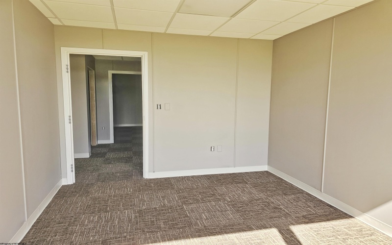 170 Thompson Drive, Bridgeport, West Virginia 26330, ,Commercial/industrial,For Sale,Thompson,10161982 170 Thompson Drive, Bridgeport, West Virginia 26330, ,Commercial/industrial,For Sale,Thompson,10161982