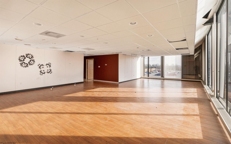 170 Thompson Drive, Bridgeport, West Virginia 26330, ,Commercial/industrial,For Sale,Thompson,10161983 170 Thompson Drive, Bridgeport, West Virginia 26330, ,Commercial/industrial,For Sale,Thompson,10161983