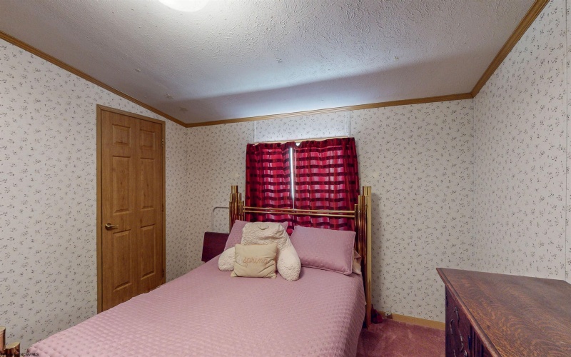 52 Saint Josephs Trail, Fairmont, West Virginia 26553, 3 Bedrooms Bedrooms, 8 Rooms Rooms,2 BathroomsBathrooms,Single Family Detached,For Sale,Saint Josephs,10161990