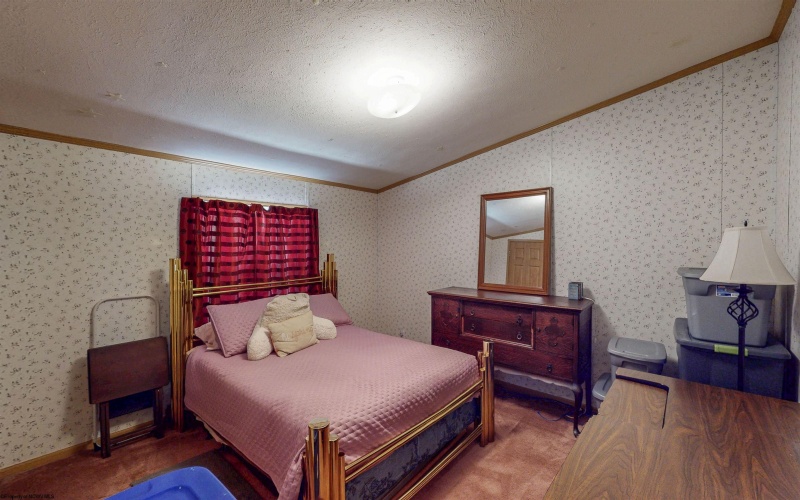 52 Saint Josephs Trail, Fairmont, West Virginia 26553, 3 Bedrooms Bedrooms, 8 Rooms Rooms,2 BathroomsBathrooms,Single Family Detached,For Sale,Saint Josephs,10161990