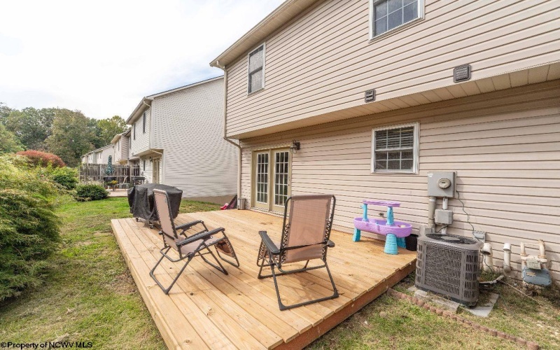 47 Clear Spring Drive, Morgantown, West Virginia 26508, 3 Bedrooms Bedrooms, 6 Rooms Rooms,2 BathroomsBathrooms,Single Family Attached,For Sale,Clear Spring,10161984 47 Clear Spring Drive, Morgantown, West Virginia 26508, 3 Bedrooms Bedrooms, 6 Rooms Rooms,2 BathroomsBathrooms,Single Family Attached,For Sale,Clear Spring,10161984