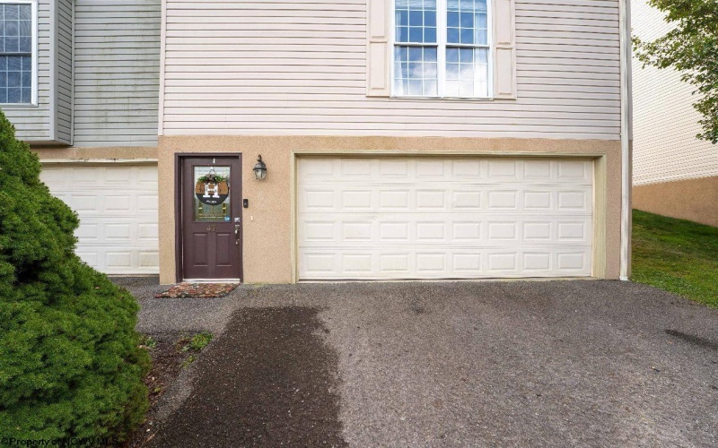 47 Clear Spring Drive, Morgantown, West Virginia 26508, 3 Bedrooms Bedrooms, 6 Rooms Rooms,2 BathroomsBathrooms,Single Family Attached,For Sale,Clear Spring,10161984 47 Clear Spring Drive, Morgantown, West Virginia 26508, 3 Bedrooms Bedrooms, 6 Rooms Rooms,2 BathroomsBathrooms,Single Family Attached,For Sale,Clear Spring,10161984