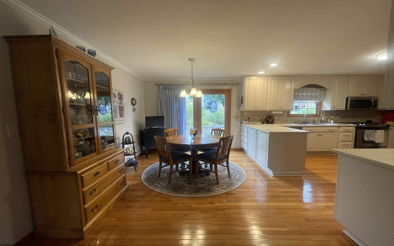 92 EVERGREEN Drive, Buckhannon, West Virginia 26201, 3 Bedrooms Bedrooms, 6 Rooms Rooms,2 BathroomsBathrooms,Single Family Detached,For Sale,EVERGREEN,10161989