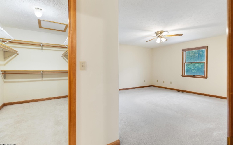1307 Downwood Manor Drive, Morgantown, West Virginia 26508, 4 Bedrooms Bedrooms, 9 Rooms Rooms,2 BathroomsBathrooms,Single Family Detached,For Sale,Downwood Manor,10161988 1307 Downwood Manor Drive, Morgantown, West Virginia 26508, 4 Bedrooms Bedrooms, 9 Rooms Rooms,2 BathroomsBathrooms,Single Family Detached,For Sale,Downwood Manor,10161988