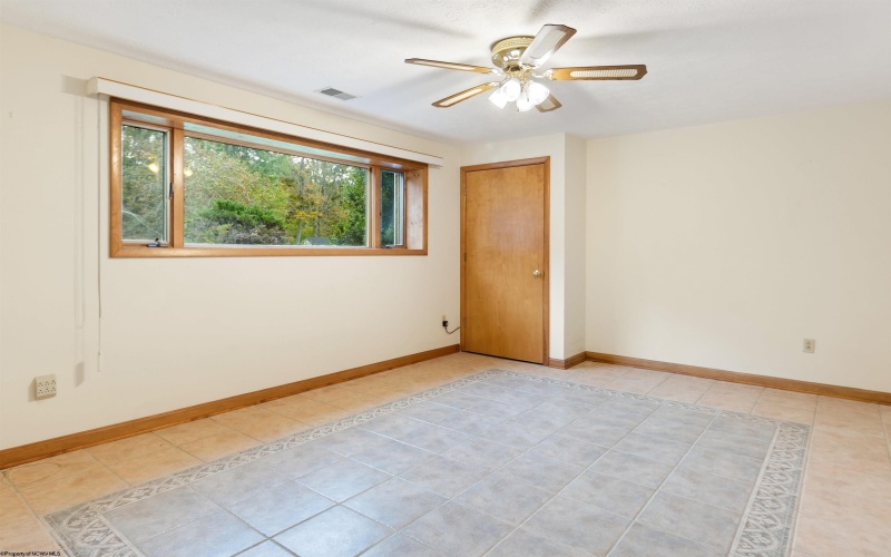1307 Downwood Manor Drive, Morgantown, West Virginia 26508, 4 Bedrooms Bedrooms, 9 Rooms Rooms,2 BathroomsBathrooms,Single Family Detached,For Sale,Downwood Manor,10161988 1307 Downwood Manor Drive, Morgantown, West Virginia 26508, 4 Bedrooms Bedrooms, 9 Rooms Rooms,2 BathroomsBathrooms,Single Family Detached,For Sale,Downwood Manor,10161988