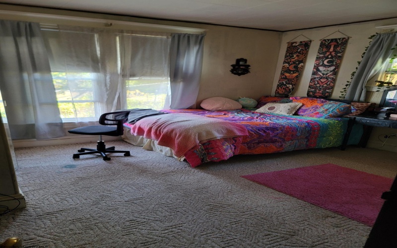 189 Summit Street, Elkins, West Virginia 26241, 4 Bedrooms Bedrooms, 8 Rooms Rooms,1 BathroomBathrooms,Single Family Detached,For Sale,Summit,10161980