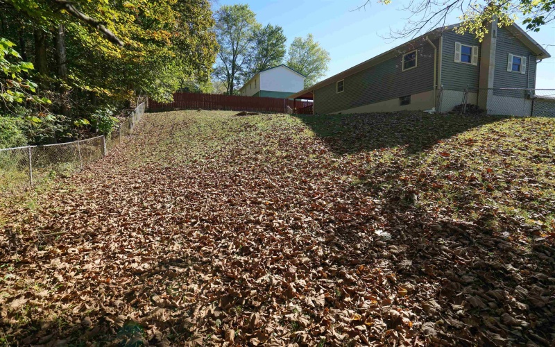 106 Mary Ann Street, West Milford, West Virginia 26451, 3 Bedrooms Bedrooms, 7 Rooms Rooms,1 BathroomBathrooms,Single Family Detached,For Sale,Mary Ann,10161985