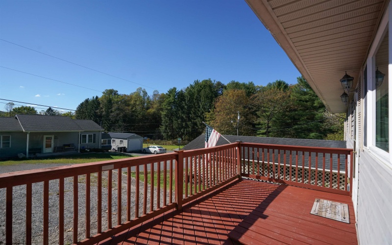 106 Mary Ann Street, West Milford, West Virginia 26451, 3 Bedrooms Bedrooms, 7 Rooms Rooms,1 BathroomBathrooms,Single Family Detached,For Sale,Mary Ann,10161985