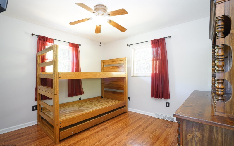 106 Mary Ann Street, West Milford, West Virginia 26451, 3 Bedrooms Bedrooms, 7 Rooms Rooms,1 BathroomBathrooms,Single Family Detached,For Sale,Mary Ann,10161985