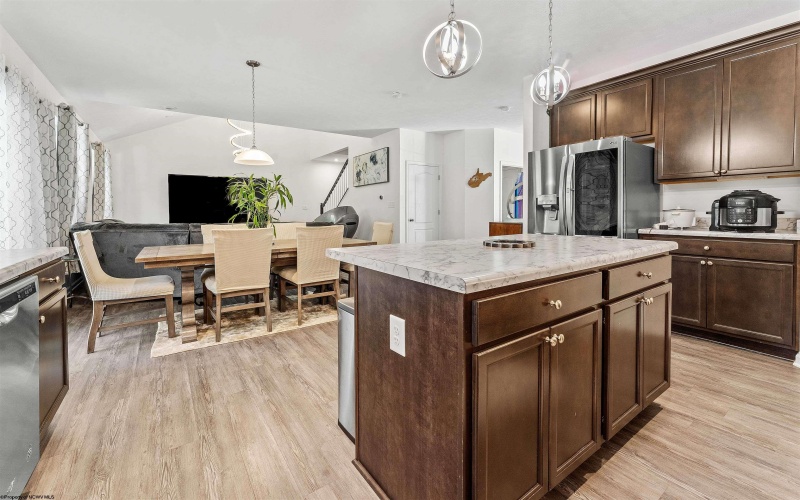 108 Caddie Court, Maidsville, West Virginia 26541, 4 Bedrooms Bedrooms, 6 Rooms Rooms,2 BathroomsBathrooms,Single Family Detached,For Sale,Caddie,10161981