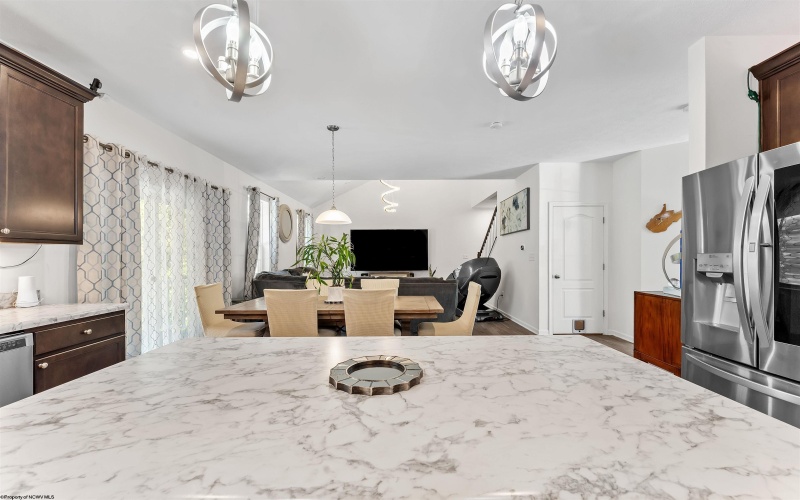 108 Caddie Court, Maidsville, West Virginia 26541, 4 Bedrooms Bedrooms, 6 Rooms Rooms,2 BathroomsBathrooms,Single Family Detached,For Sale,Caddie,10161981