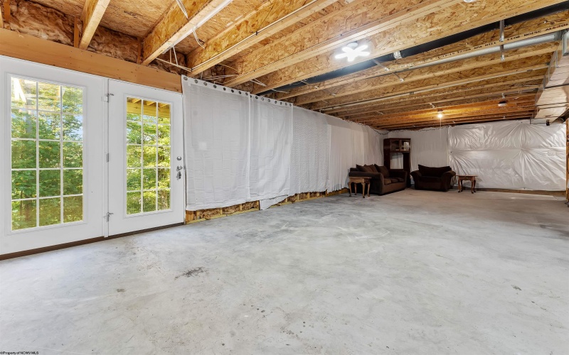 108 Caddie Court, Maidsville, West Virginia 26541, 4 Bedrooms Bedrooms, 6 Rooms Rooms,2 BathroomsBathrooms,Single Family Detached,For Sale,Caddie,10161981