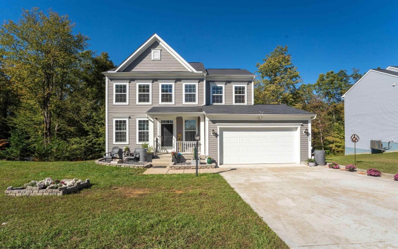 108 Caddie Court, Maidsville, West Virginia 26541, 4 Bedrooms Bedrooms, 6 Rooms Rooms,2 BathroomsBathrooms,Single Family Detached,For Sale,Caddie,10161981