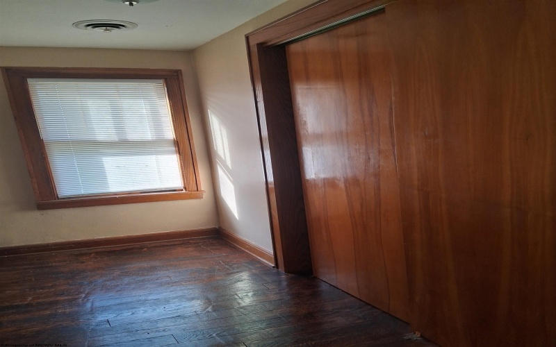 1367 Little Kanawha Highway, Grantsville, West Virginia 26147, 3 Bedrooms Bedrooms, 8 Rooms Rooms,2 BathroomsBathrooms,Single Family Detached,For Sale,Little Kanawha,10161975