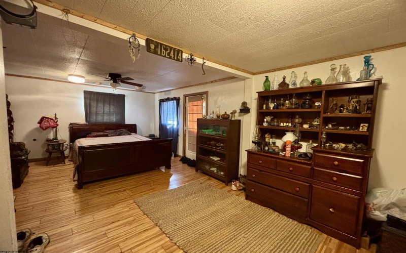 1810 Green Avenue, Clarksburg, West Virginia 26301, 3 Bedrooms Bedrooms, 7 Rooms Rooms,2 BathroomsBathrooms,Single Family Detached,For Sale,Green,10161976