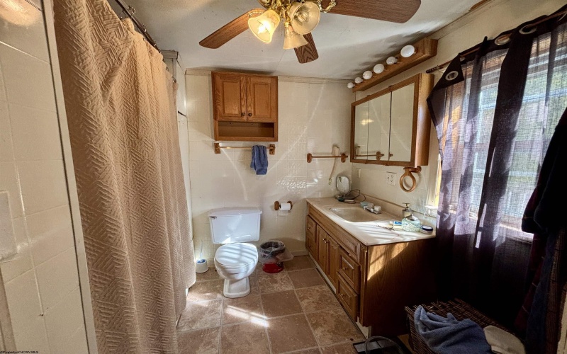 1810 Green Avenue, Clarksburg, West Virginia 26301, 3 Bedrooms Bedrooms, 7 Rooms Rooms,2 BathroomsBathrooms,Single Family Detached,For Sale,Green,10161976