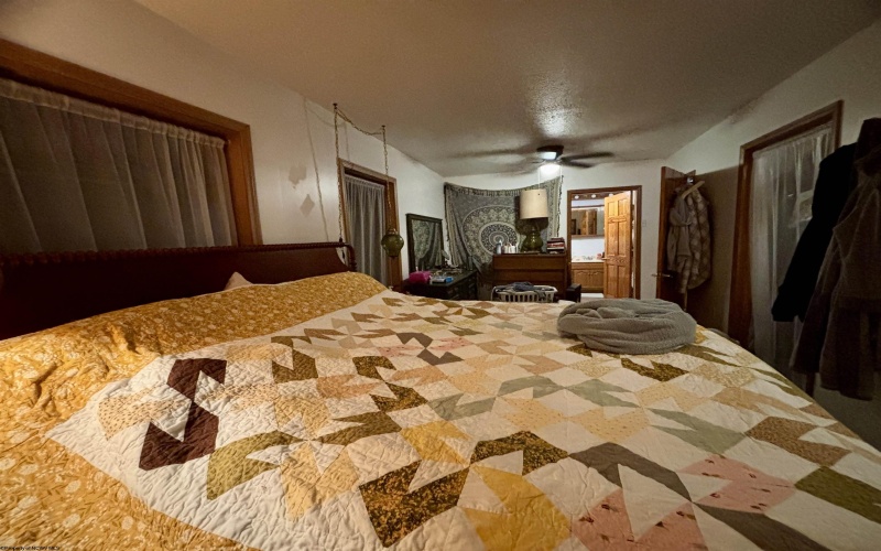 1810 Green Avenue, Clarksburg, West Virginia 26301, 3 Bedrooms Bedrooms, 7 Rooms Rooms,2 BathroomsBathrooms,Single Family Detached,For Sale,Green,10161976