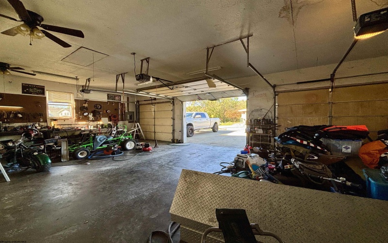 1810 Green Avenue, Clarksburg, West Virginia 26301, 3 Bedrooms Bedrooms, 7 Rooms Rooms,2 BathroomsBathrooms,Single Family Detached,For Sale,Green,10161976