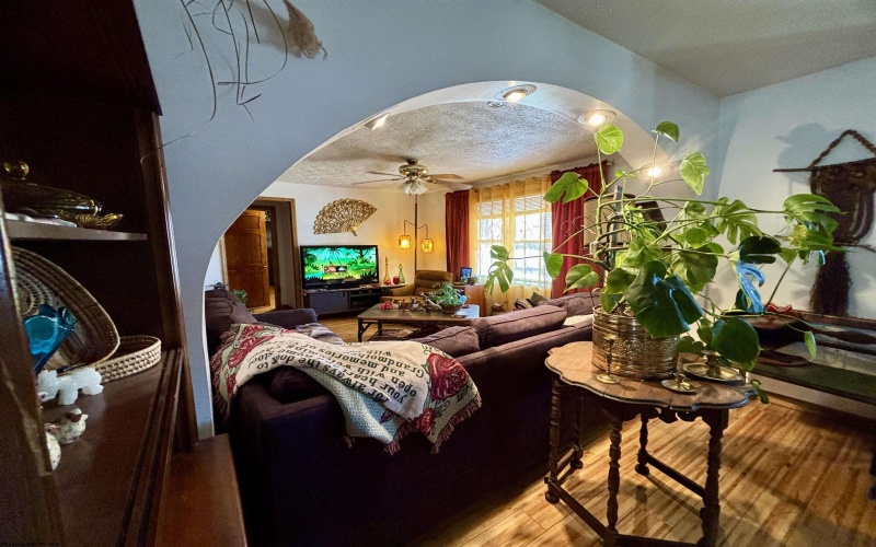 1810 Green Avenue, Clarksburg, West Virginia 26301, 3 Bedrooms Bedrooms, 7 Rooms Rooms,2 BathroomsBathrooms,Single Family Detached,For Sale,Green,10161976