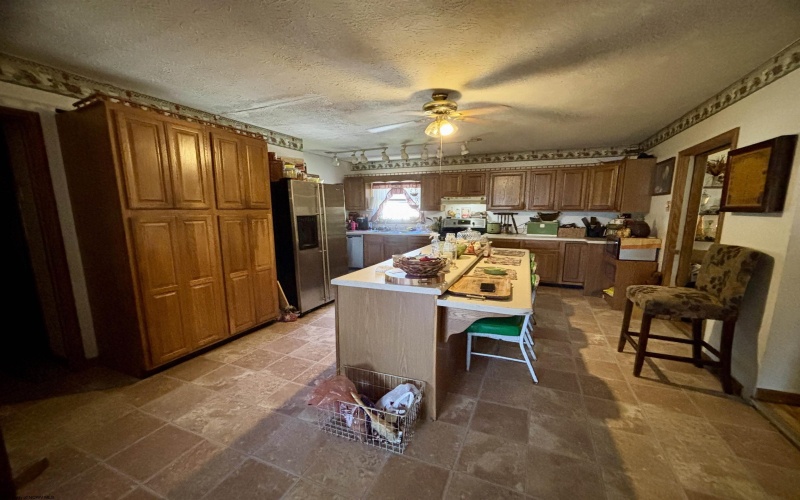 1810 Green Avenue, Clarksburg, West Virginia 26301, 3 Bedrooms Bedrooms, 7 Rooms Rooms,2 BathroomsBathrooms,Single Family Detached,For Sale,Green,10161976