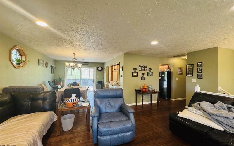 1322 Lincoln Way, Fairmont, West Virginia 26554, 3 Bedrooms Bedrooms, 8 Rooms Rooms,2 BathroomsBathrooms,Single Family Detached,For Sale,Lincoln,10161978 1322 Lincoln Way, Fairmont, West Virginia 26554, 3 Bedrooms Bedrooms, 8 Rooms Rooms,2 BathroomsBathrooms,Single Family Detached,For Sale,Lincoln,10161978