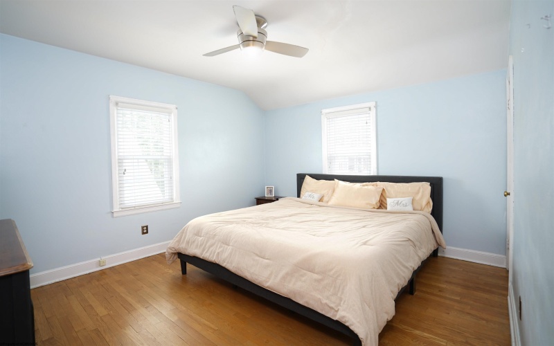 222 Gordon Street, Bridgeport, West Virginia 26330, 3 Bedrooms Bedrooms, 7 Rooms Rooms,1 BathroomBathrooms,Single Family Detached,For Sale,Gordon,10162003 222 Gordon Street, Bridgeport, West Virginia 26330, 3 Bedrooms Bedrooms, 7 Rooms Rooms,1 BathroomBathrooms,Single Family Detached,For Sale,Gordon,10162003