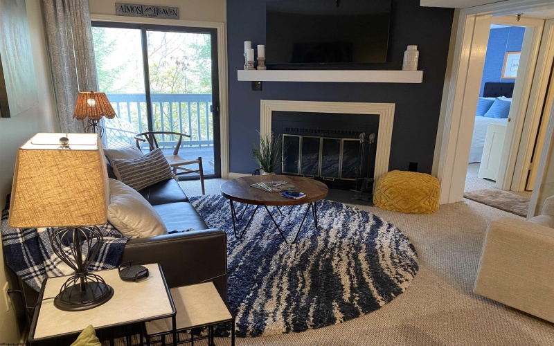 31 Ash Lodge Court, Davis, West Virginia 26260, 1 Bedroom Bedrooms, 4 Rooms Rooms,1 BathroomBathrooms,Single Family Attached,For Sale,Ash Lodge,10161993