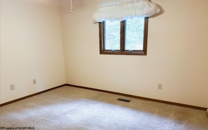 213 D Morgan Drive, Morgantown, West Virginia 26505, 3 Bedrooms Bedrooms, 7 Rooms Rooms,2 BathroomsBathrooms,Single Family Attached,For Sale,Morgan,10161996 213 D Morgan Drive, Morgantown, West Virginia 26505, 3 Bedrooms Bedrooms, 7 Rooms Rooms,2 BathroomsBathrooms,Single Family Attached,For Sale,Morgan,10161996