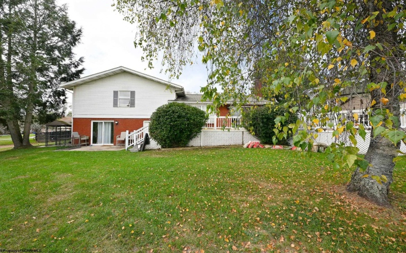 224 Hemlock Lane, Reedsville, West Virginia 26547, 4 Bedrooms Bedrooms, 8 Rooms Rooms,2 BathroomsBathrooms,Single Family Detached,For Sale,Hemlock,10162004