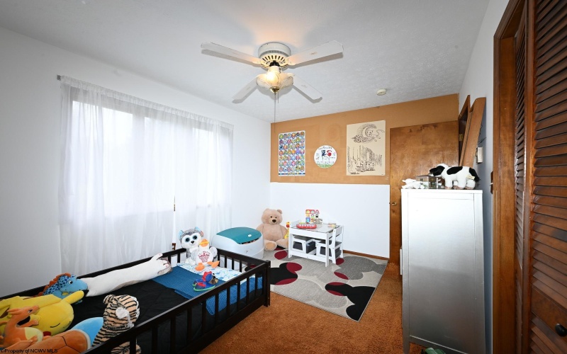 224 Hemlock Lane, Reedsville, West Virginia 26547, 4 Bedrooms Bedrooms, 8 Rooms Rooms,2 BathroomsBathrooms,Single Family Detached,For Sale,Hemlock,10162004