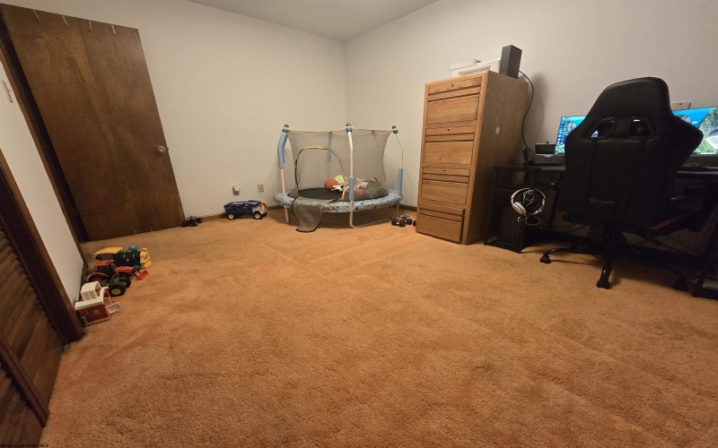 224 Hemlock Lane, Reedsville, West Virginia 26547, 4 Bedrooms Bedrooms, 8 Rooms Rooms,2 BathroomsBathrooms,Single Family Detached,For Sale,Hemlock,10162004