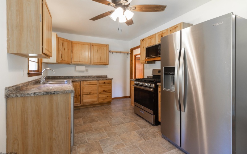 1369 Flag Run Road, Clarksburg, West Virginia 26301-999, 2 Bedrooms Bedrooms, 4 Rooms Rooms,1 BathroomBathrooms,Single Family Detached,For Sale,Flag Run,10162005 1369 Flag Run Road, Clarksburg, West Virginia 26301-999, 2 Bedrooms Bedrooms, 4 Rooms Rooms,1 BathroomBathrooms,Single Family Detached,For Sale,Flag Run,10162005