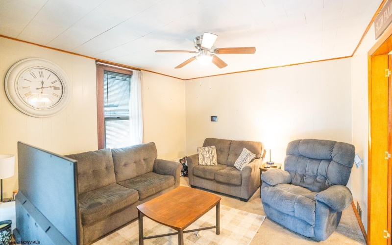 1225 Richwood Avenue, Morgantown, West Virginia 26505, 3 Bedrooms Bedrooms, 6 Rooms Rooms,1 BathroomBathrooms,Single Family Detached,For Sale,Richwood,10162007 1225 Richwood Avenue, Morgantown, West Virginia 26505, 3 Bedrooms Bedrooms, 6 Rooms Rooms,1 BathroomBathrooms,Single Family Detached,For Sale,Richwood,10162007