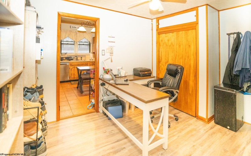 1225 Richwood Avenue, Morgantown, West Virginia 26505, 3 Bedrooms Bedrooms, 6 Rooms Rooms,1 BathroomBathrooms,Single Family Detached,For Sale,Richwood,10162007 1225 Richwood Avenue, Morgantown, West Virginia 26505, 3 Bedrooms Bedrooms, 6 Rooms Rooms,1 BathroomBathrooms,Single Family Detached,For Sale,Richwood,10162007