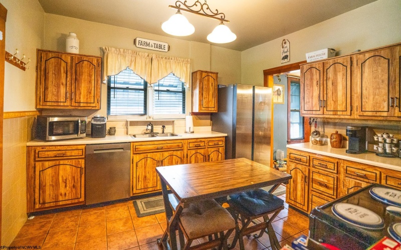 1225 Richwood Avenue, Morgantown, West Virginia 26505, 3 Bedrooms Bedrooms, 6 Rooms Rooms,1 BathroomBathrooms,Single Family Detached,For Sale,Richwood,10162007 1225 Richwood Avenue, Morgantown, West Virginia 26505, 3 Bedrooms Bedrooms, 6 Rooms Rooms,1 BathroomBathrooms,Single Family Detached,For Sale,Richwood,10162007