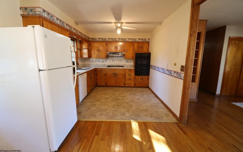 107 Gilman Road, Elkins, West Virginia 26241, 3 Bedrooms Bedrooms, 7 Rooms Rooms,2 BathroomsBathrooms,Single Family Detached,For Sale,Gilman,10162022