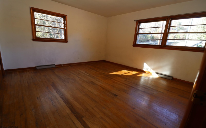 107 Gilman Road, Elkins, West Virginia 26241, 3 Bedrooms Bedrooms, 7 Rooms Rooms,2 BathroomsBathrooms,Single Family Detached,For Sale,Gilman,10162022