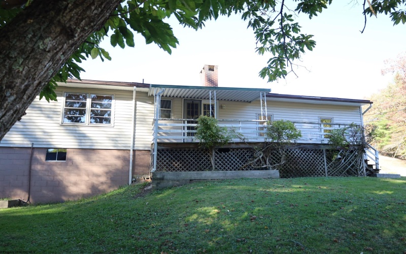 107 Gilman Road, Elkins, West Virginia 26241, 3 Bedrooms Bedrooms, 7 Rooms Rooms,2 BathroomsBathrooms,Single Family Detached,For Sale,Gilman,10162022