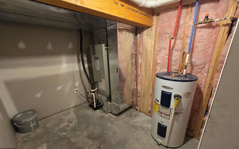 110 Eagle Drive, Maidsville, West Virginia 26541, 3 Bedrooms Bedrooms, 6 Rooms Rooms,1 BathroomBathrooms,Single Family Attached,For Sale,Eagle,10162011 110 Eagle Drive, Maidsville, West Virginia 26541, 3 Bedrooms Bedrooms, 6 Rooms Rooms,1 BathroomBathrooms,Single Family Attached,For Sale,Eagle,10162011