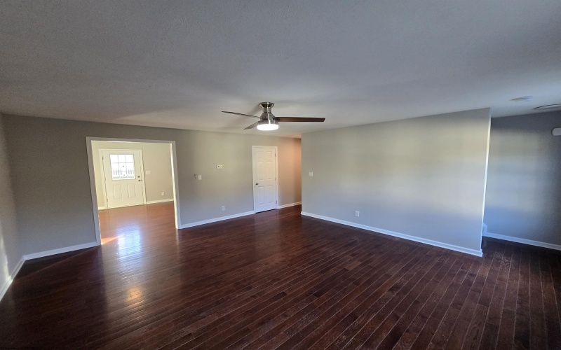 110 Eagle Drive, Maidsville, West Virginia 26541, 3 Bedrooms Bedrooms, 6 Rooms Rooms,1 BathroomBathrooms,Single Family Attached,For Sale,Eagle,10162011 110 Eagle Drive, Maidsville, West Virginia 26541, 3 Bedrooms Bedrooms, 6 Rooms Rooms,1 BathroomBathrooms,Single Family Attached,For Sale,Eagle,10162011