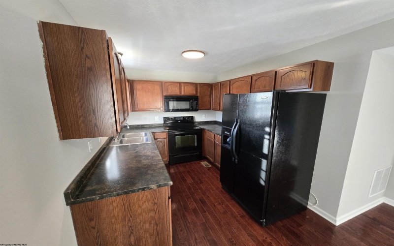 110 Eagle Drive, Maidsville, West Virginia 26541, 3 Bedrooms Bedrooms, 6 Rooms Rooms,1 BathroomBathrooms,Single Family Attached,For Sale,Eagle,10162011 110 Eagle Drive, Maidsville, West Virginia 26541, 3 Bedrooms Bedrooms, 6 Rooms Rooms,1 BathroomBathrooms,Single Family Attached,For Sale,Eagle,10162011