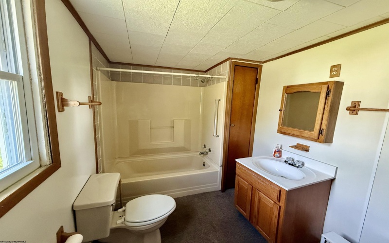 96 Chickerell Street, Clarksburg, West Virginia 26301, 2 Bedrooms Bedrooms, 6 Rooms Rooms,1 BathroomBathrooms,Single Family Detached,For Sale,Chickerell,10162013 96 Chickerell Street, Clarksburg, West Virginia 26301, 2 Bedrooms Bedrooms, 6 Rooms Rooms,1 BathroomBathrooms,Single Family Detached,For Sale,Chickerell,10162013