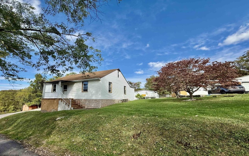 96 Chickerell Street, Clarksburg, West Virginia 26301, 2 Bedrooms Bedrooms, 6 Rooms Rooms,1 BathroomBathrooms,Single Family Detached,For Sale,Chickerell,10162013 96 Chickerell Street, Clarksburg, West Virginia 26301, 2 Bedrooms Bedrooms, 6 Rooms Rooms,1 BathroomBathrooms,Single Family Detached,For Sale,Chickerell,10162013