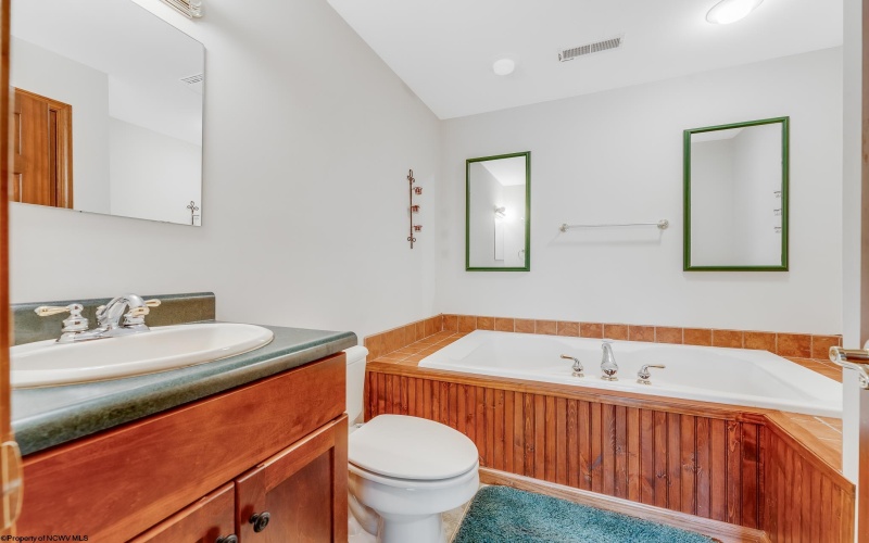 623 Northpoint Way, Davis, West Virginia 26260, 4 Bedrooms Bedrooms, 13 Rooms Rooms,3 BathroomsBathrooms,Single Family Detached,For Sale,Northpoint,10162017 623 Northpoint Way, Davis, West Virginia 26260, 4 Bedrooms Bedrooms, 13 Rooms Rooms,3 BathroomsBathrooms,Single Family Detached,For Sale,Northpoint,10162017