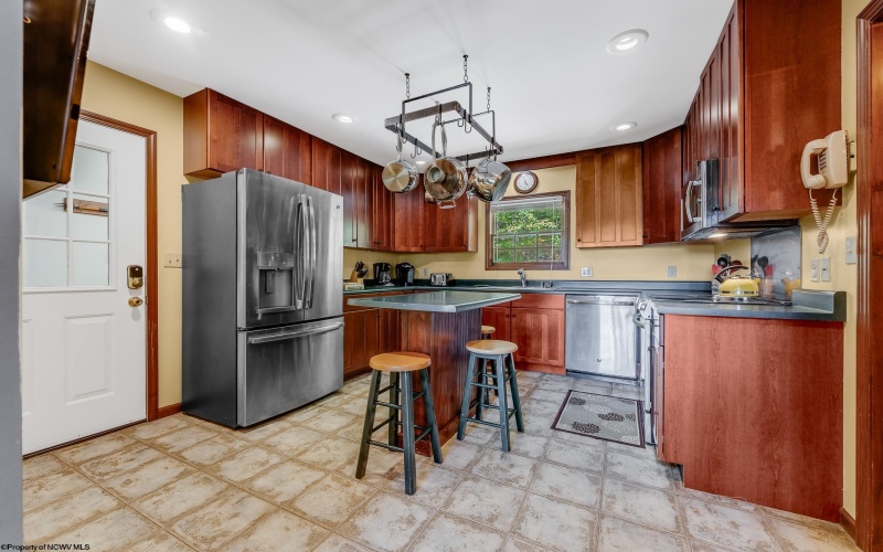 623 Northpoint Way, Davis, West Virginia 26260, 4 Bedrooms Bedrooms, 13 Rooms Rooms,3 BathroomsBathrooms,Single Family Detached,For Sale,Northpoint,10162017 623 Northpoint Way, Davis, West Virginia 26260, 4 Bedrooms Bedrooms, 13 Rooms Rooms,3 BathroomsBathrooms,Single Family Detached,For Sale,Northpoint,10162017