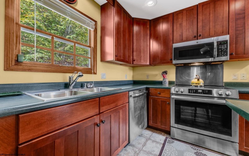 623 Northpoint Way, Davis, West Virginia 26260, 4 Bedrooms Bedrooms, 13 Rooms Rooms,3 BathroomsBathrooms,Single Family Detached,For Sale,Northpoint,10162017 623 Northpoint Way, Davis, West Virginia 26260, 4 Bedrooms Bedrooms, 13 Rooms Rooms,3 BathroomsBathrooms,Single Family Detached,For Sale,Northpoint,10162017