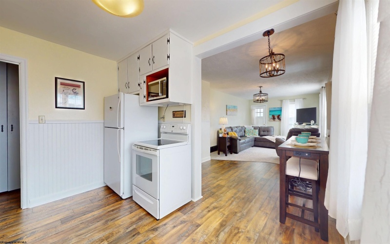 548 Hall Street, Bridgeport, West Virginia 26330, 3 Bedrooms Bedrooms, 8 Rooms Rooms,2 BathroomsBathrooms,Single Family Detached,For Sale,Hall,10162014 548 Hall Street, Bridgeport, West Virginia 26330, 3 Bedrooms Bedrooms, 8 Rooms Rooms,2 BathroomsBathrooms,Single Family Detached,For Sale,Hall,10162014