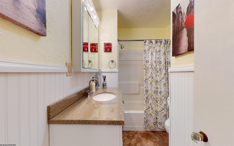 548 Hall Street, Bridgeport, West Virginia 26330, 3 Bedrooms Bedrooms, 8 Rooms Rooms,2 BathroomsBathrooms,Single Family Detached,For Sale,Hall,10162014 548 Hall Street, Bridgeport, West Virginia 26330, 3 Bedrooms Bedrooms, 8 Rooms Rooms,2 BathroomsBathrooms,Single Family Detached,For Sale,Hall,10162014