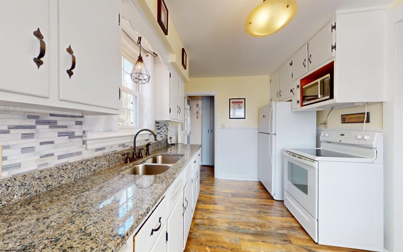 548 Hall Street, Bridgeport, West Virginia 26330, 3 Bedrooms Bedrooms, 8 Rooms Rooms,2 BathroomsBathrooms,Single Family Detached,For Sale,Hall,10162014 548 Hall Street, Bridgeport, West Virginia 26330, 3 Bedrooms Bedrooms, 8 Rooms Rooms,2 BathroomsBathrooms,Single Family Detached,For Sale,Hall,10162014